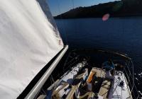 bateau à voile voilier elan 45 impression cockpit volants